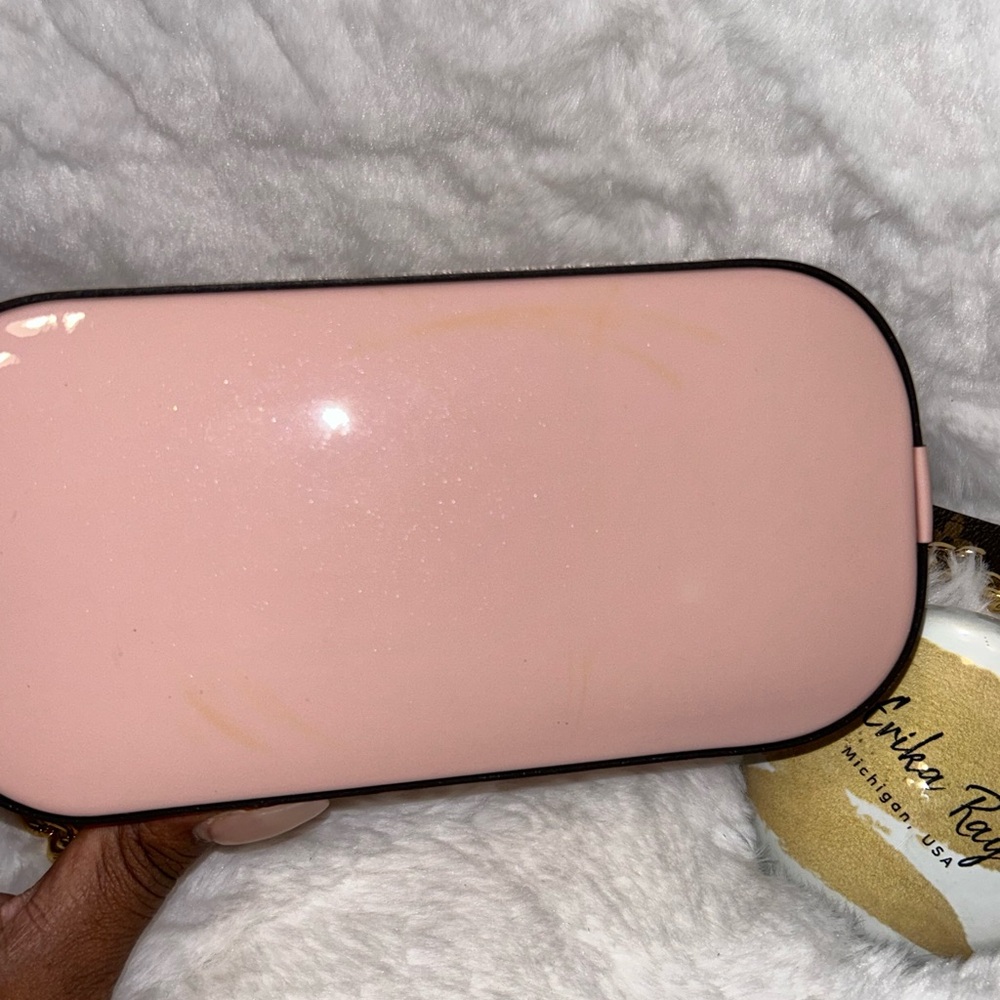 Louis Vuitton Pink Vernis Alma‎ BB - Picture 8 of 16